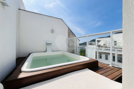Cobertura à venda com 3 quartos, sendo 2 suítes, em Recreio dos Bandeirantes, Rio de Janeiro, RJ