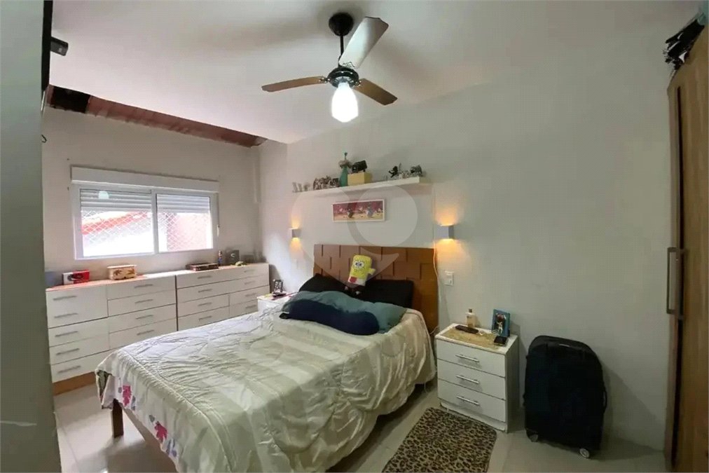 Sobrado à venda com 3 quartos, sendo 2 suítes, em Conjunto Residencial Butantã, São Paulo, SP