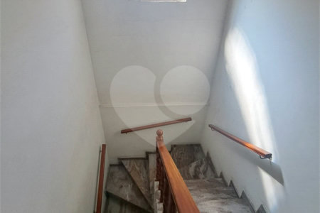 Sobrado à venda com 3 quartos em Jardim Guanca, São Paulo, SP