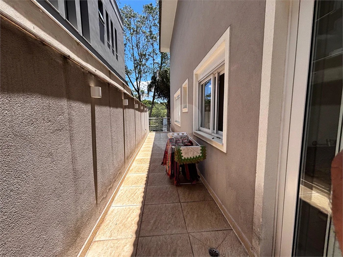 Casa à venda com 4 quartos, sendo 3 suítes, no condomínio Reserva Nova Cantareira, São Paulo - SP