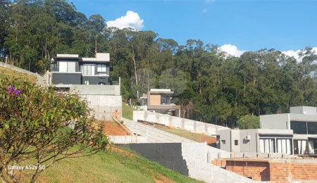 Terreno à venda em Condominio Quintas da Boa Vista, Atibaia, SP