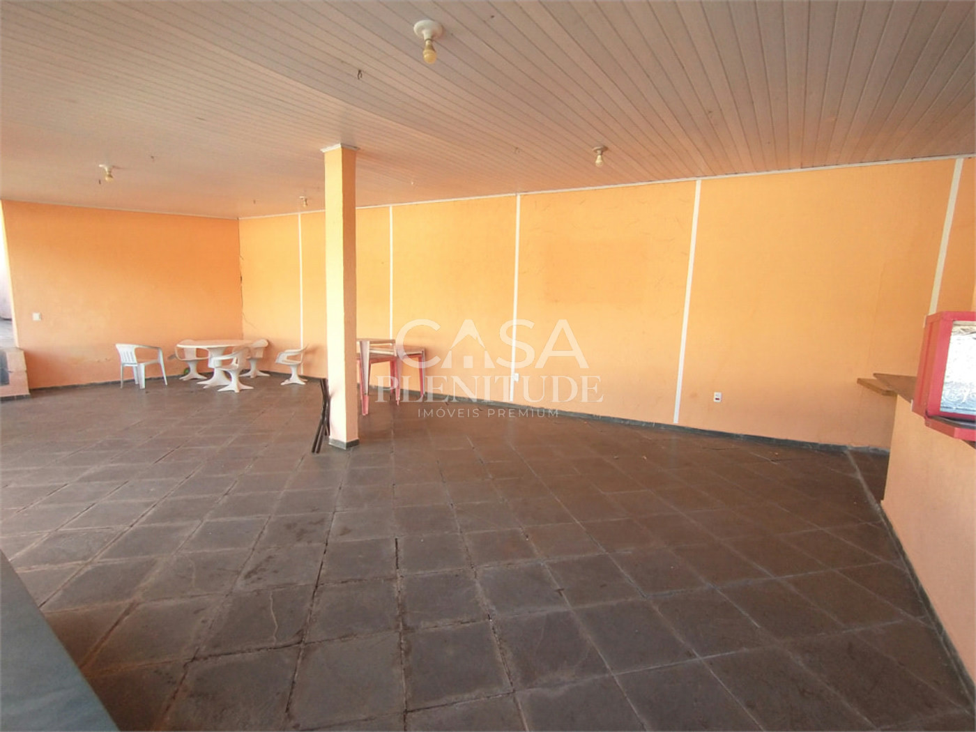 Chácara à venda com 5 quartos, sendo 1 suíte,  em Araçoiaba da Serra, SP