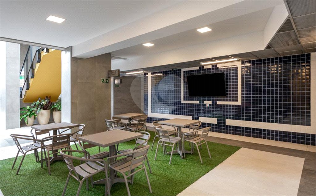 Apartamento à venda com 3 quartos, sendo 1 suíte, em Jardim Flor da Montanha, Guarulhos, SP