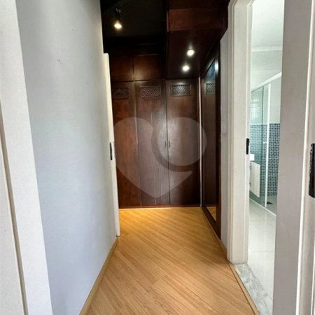 Casa à venda com 4 quartos, sendo 1 suíte, em Vila Oliveira, Mogi das Cruzes, SP