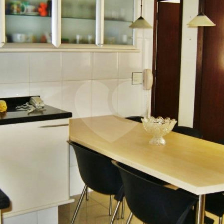 Apartamento para alugar com 3 quartos, sendo 1 suíte, em Santa Cecília, São Paulo, SP
