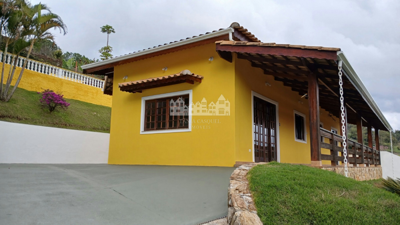 Casa para alugar com 3 quartos, sendo 1 suíte, em Vila Petrópolis, Atibaia, SP