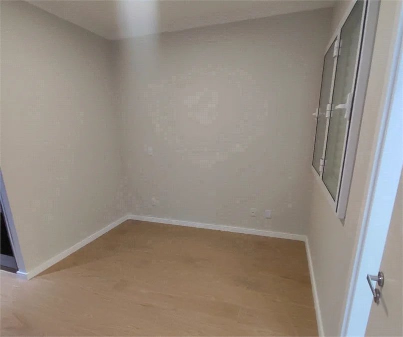 Apartamento à venda com 3 quartos, sendo 2 suítes,  em Jardim Arpoador, São Paulo, SP