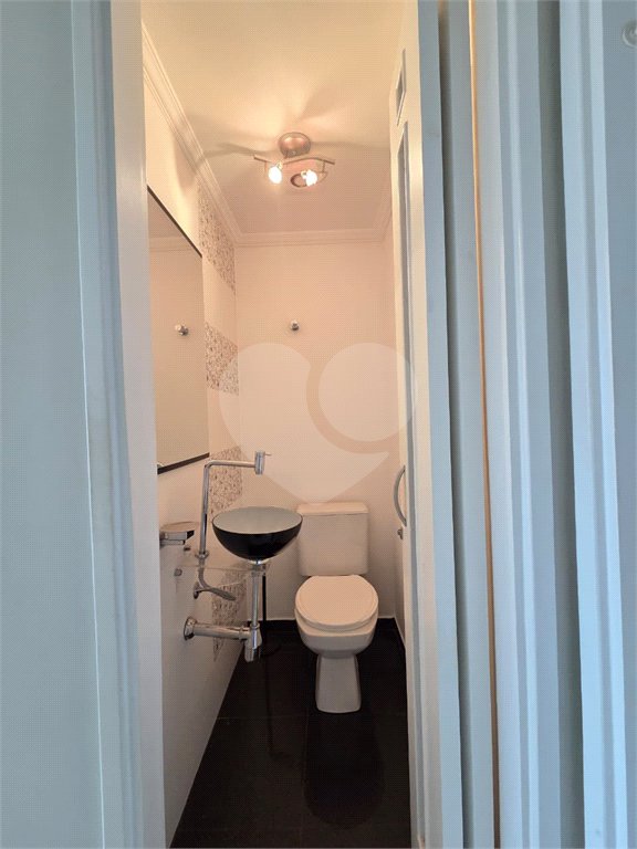 Casa à venda com 5 quartos, sendo 3 suítes, em Morumbi, São Paulo, SP