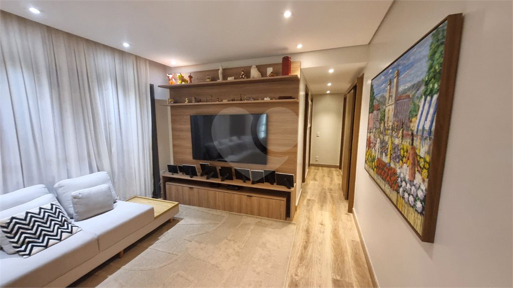 Apartamento à venda com 4 quartos, sendo 2 suítes, em Mooca, São Paulo, SP