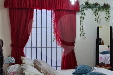 Casa à venda com 2 quartos, sendo 1 suíte, em Dona Edith Campos Fávero, Paulínia, SP