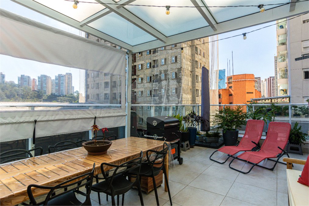 Apartamento à venda com 2 quartos, sendo 1 suíte, em Chácara Santo Antônio (zona Sul), São Paulo, SP