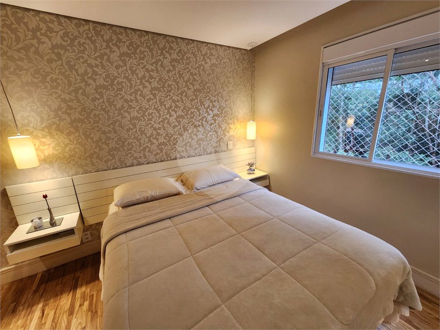 Apartamento à venda com 3 suítes em Vila Suzana, São Paulo, SP