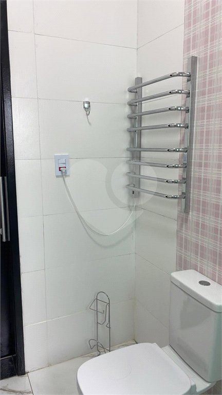 Casa à venda com 3 quartos, sendo 1 suíte, no condomínio Real Park Tietê, Mogi das Cruzes - SP