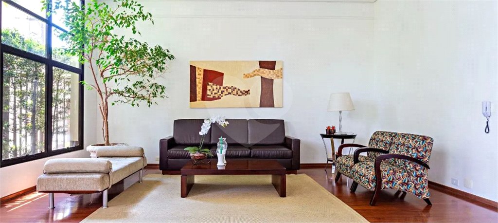 Apartamento à venda com 4 quartos, sendo 3 suítes, em Vila Sônia, São Paulo, SP