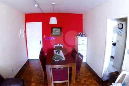 Apartamento à venda com 2 quartos em Cerqueira César, São Paulo, SP
