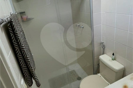 Casa à venda ou para alugar com 3 quartos, sendo 1 suíte, no condomínio Liberty Village, São Paulo - SP