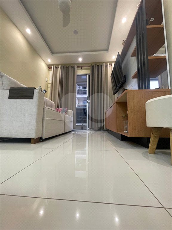 Apartamento à venda com 2 quartos, sendo 1 suíte, em Campo Grande, Rio de Janeiro, RJ