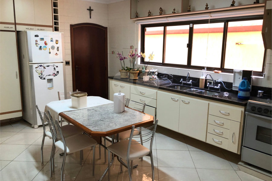 Sobrado à venda com 3 quartos, sendo 1 suíte, em Limão, São Paulo, SP