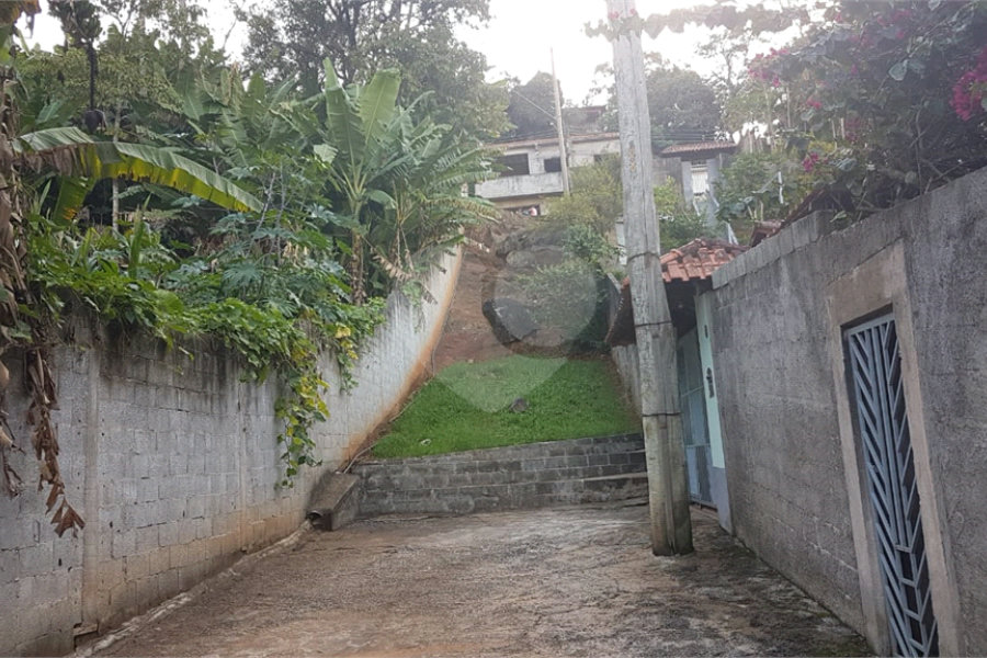 Terreno à venda em Santa Inês, Caieiras, SP