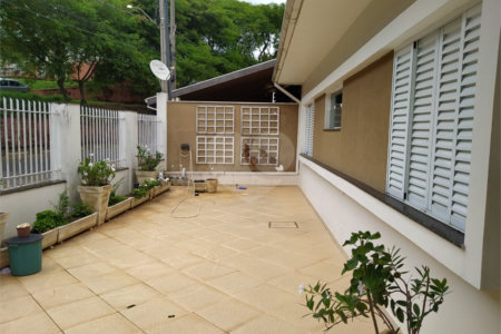 Casa à venda ou para alugar com 6 quartos, sendo 1 suíte, em Vila Junqueira, São Roque, SP