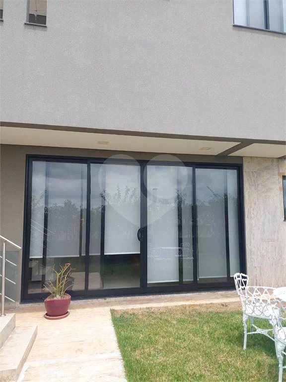 Casa à venda com 3 quartos, sendo 2 suítes, no condomínio Ibiaram 1, Itupeva - SP