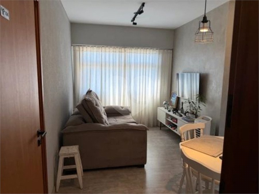 Apartamento à venda com 1 suíte em Presidente Médici, Ribeirão Preto, SP
