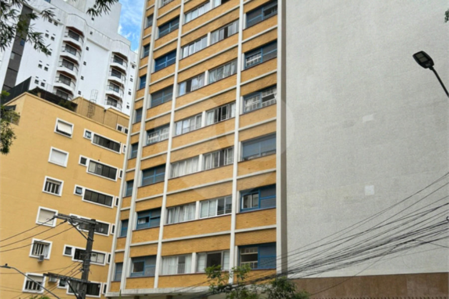 Apartamento à venda com 2 quartos, sendo 1 suíte, em Cerqueira Cesar, São Paulo, SP