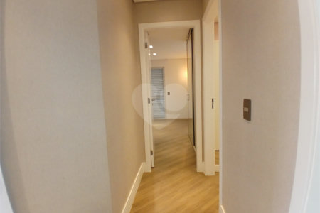 Apartamento à venda com 3 suítes em Santa Teresinha, São Paulo, SP