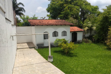 Casa Térrea à venda com 3 quartos, sendo 2 suítes, em Vila Oliveira, Mogi das Cruzes, SP