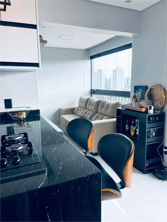 Apartamento à venda com 1 quarto em Jardim D'abril, Osasco, SP