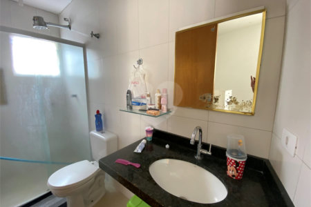 Sobrado à venda com 3 quartos em Parada Inglesa, São Paulo, SP
