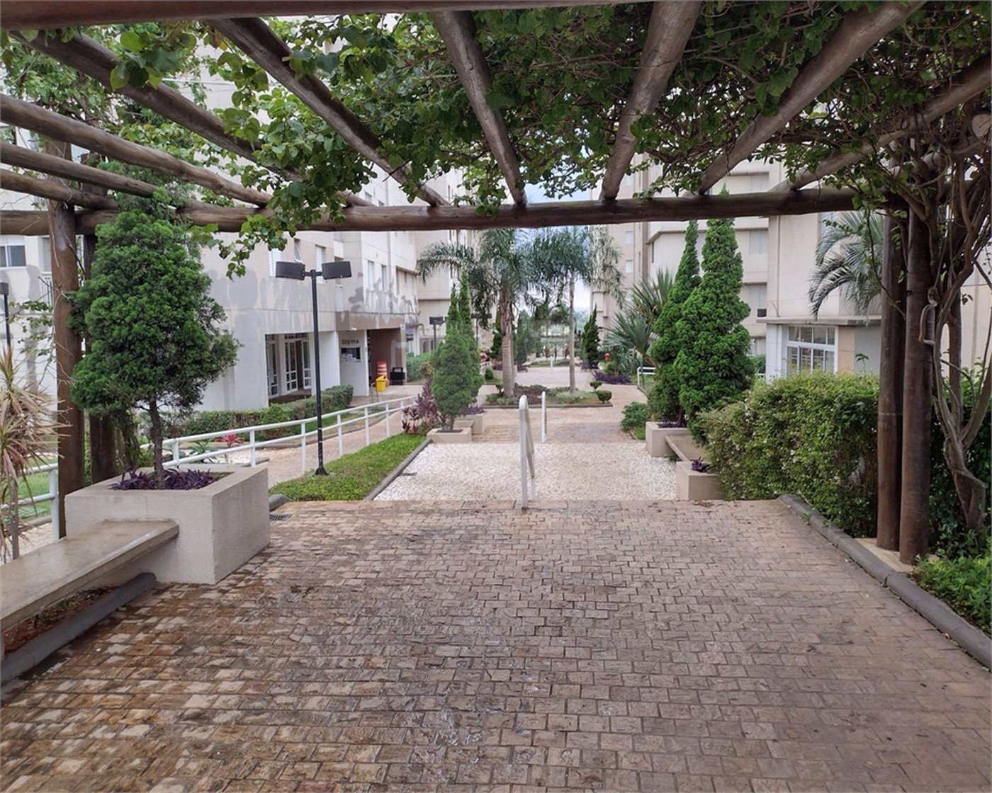 Apartamento à venda com 2 quartos, sendo 1 suíte, em Ponte Grande, Guarulhos, SP