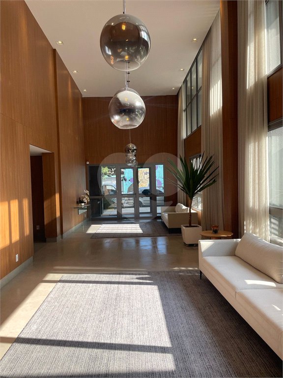 Apartamento à venda com 2 quartos, sendo 1 suíte, em Santo Amaro, São Paulo, SP