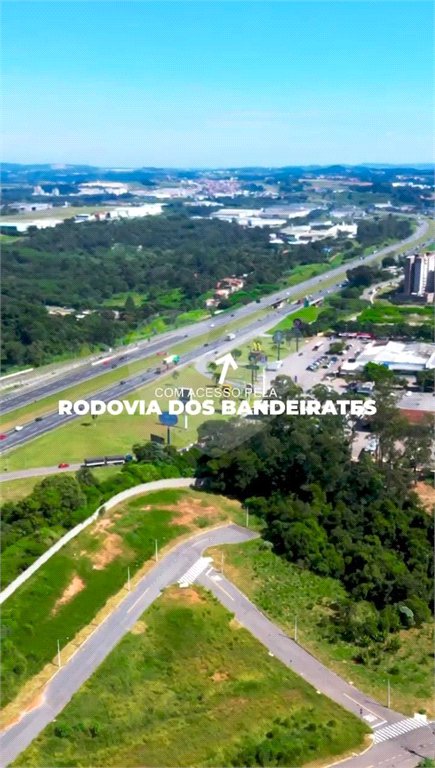 Terreno à venda no condomínio Lago Azul, Jundiaí - SP