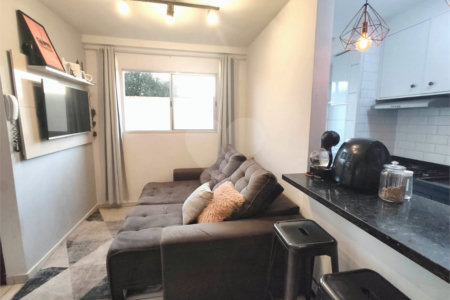 Apartamento térreo para venda no Residencial Mona Elisa
