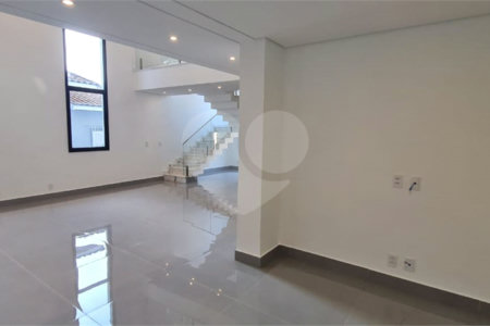 Casa à venda com 3 suítes no condomínio Reserva dos Vinhedos, Louveira - SP