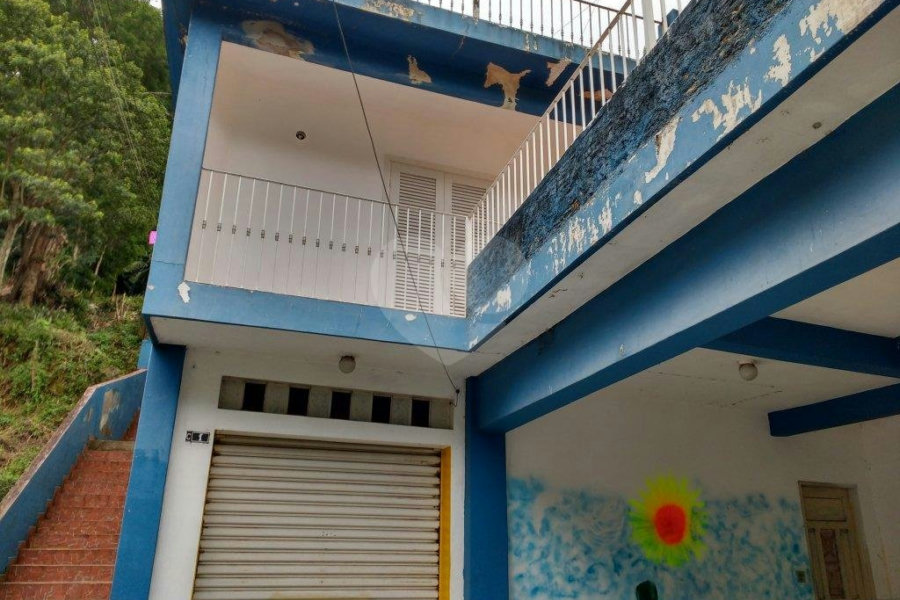 Sobrado à venda com 4 quartos em Tremembé, São Paulo, SP
