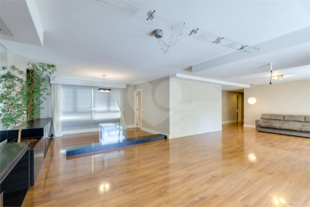 Apartamento para alugar com 4 suítes em Alto da Boa Vista, São Paulo, SP