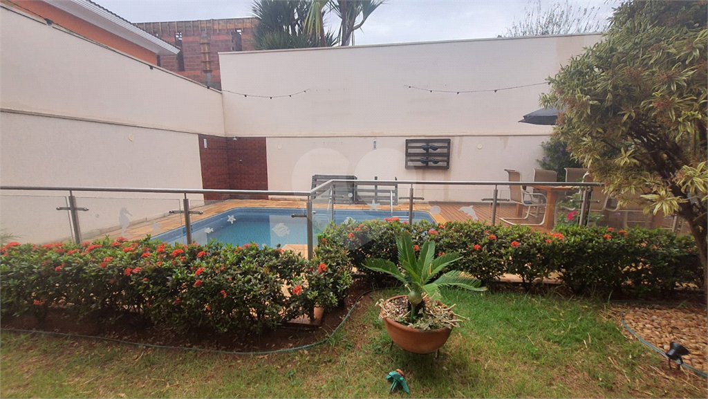 Casa no condomínio Damha II á venda!