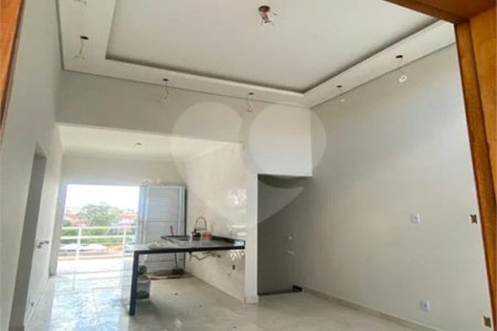 Linda casa nova á venda Jardim dos Sabias, 2 dormitorios um suite, uma vaga. 129m² de construção.