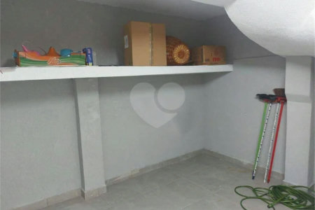 Sobrado à venda com 4 quartos em Parada Inglesa, São Paulo, SP