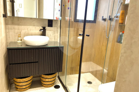 Apartamento à venda com 3 suítes em Campo Belo, São Paulo, SP