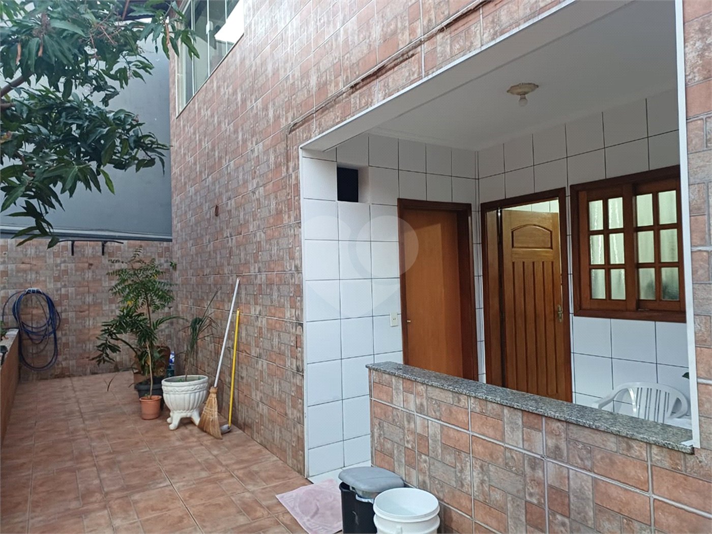 Sobrado à venda com 3 quartos, sendo 1 suíte, em Jardim Regina, Indaiatuba, SP