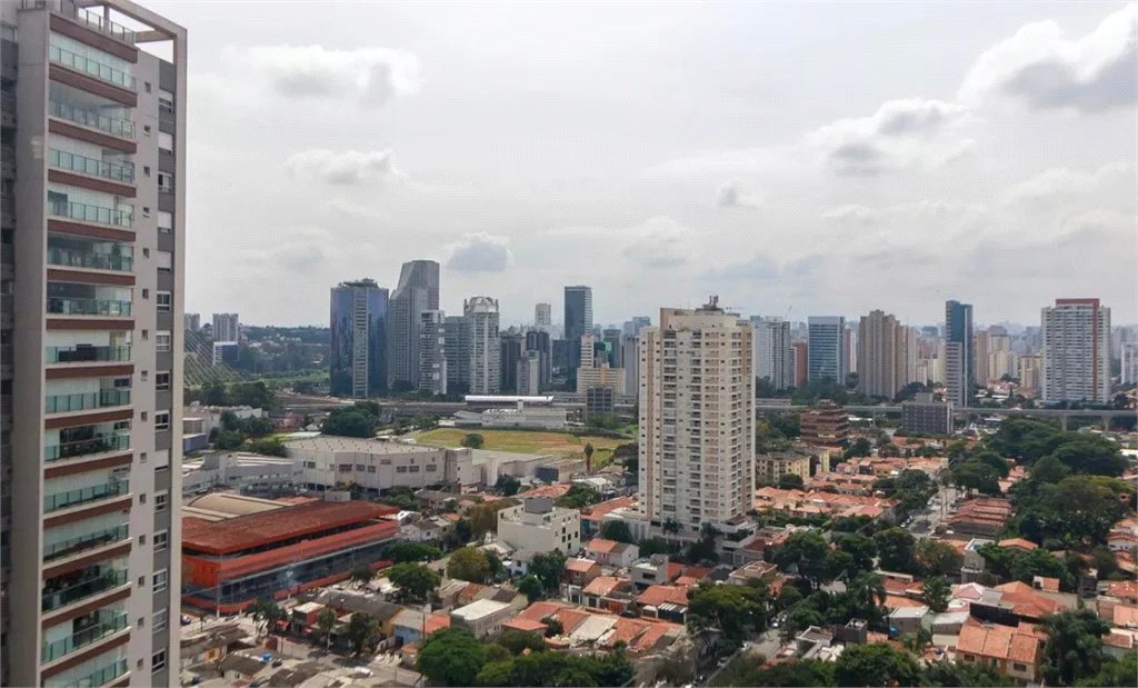 Apartamento à venda com 1 suíte em Vila Gertrudes, São Paulo, SP