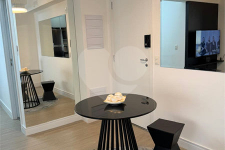 Apartamento à venda ou para alugar com 2 quartos, sendo 1 suíte, em Santana, São Paulo, SP