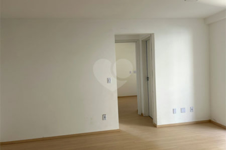 Apartamento à venda com 2 quartos em Jardim do Triunfo, Guarulhos, SP
