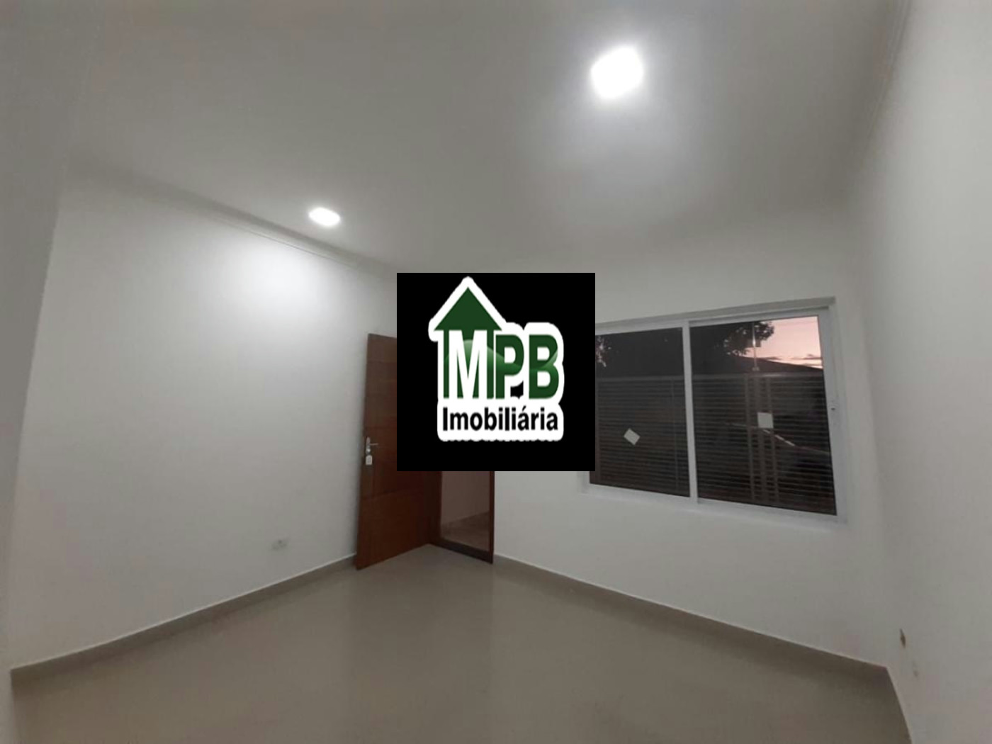 Casa à venda com 3 quartos, sendo 1 suíte, em Jardim das Azaléias, Sorocaba, SP