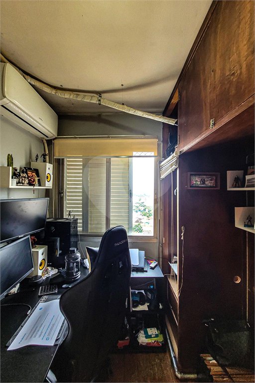 Apartamento à venda com 3 quartos, sendo 1 suíte,  em Vila Clementino, São Paulo, SP