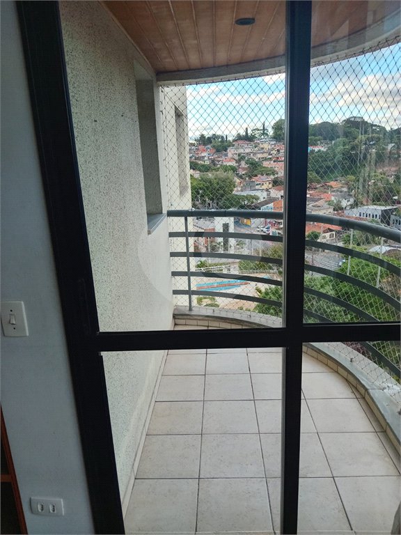 Apartamento à venda com 3 quartos, sendo 1 suíte,  em Vila Suzana, São Paulo, SP