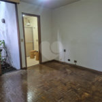 Casa à venda com 4 quartos, sendo 2 suítes, em Vila Mascote, São Paulo, SP